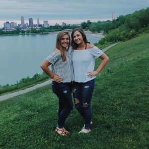 Meet your Posher, Olivia